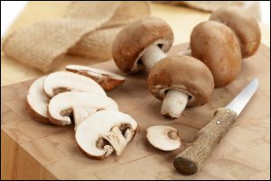 Slice Mushrooms for Farr Better Recipes®
