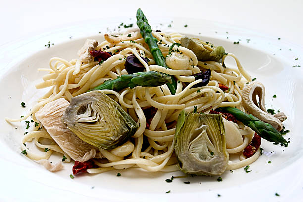 "Linguine w/artichokes, asparagus,olives,mushrooms and sun dried tomatoes"